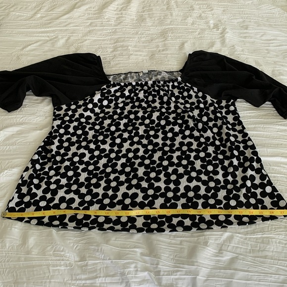 CATO Women’s‎ Top Off Shoulder Blk/Wht Daisy Peasant Balloon 3/4 Sleeves 18/20W - Picture 12 of 16